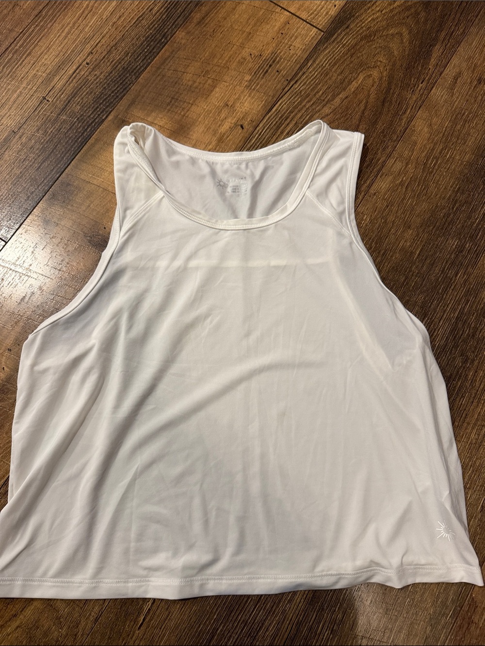 Everyday White Scoop-Neck Athletic Tank Top